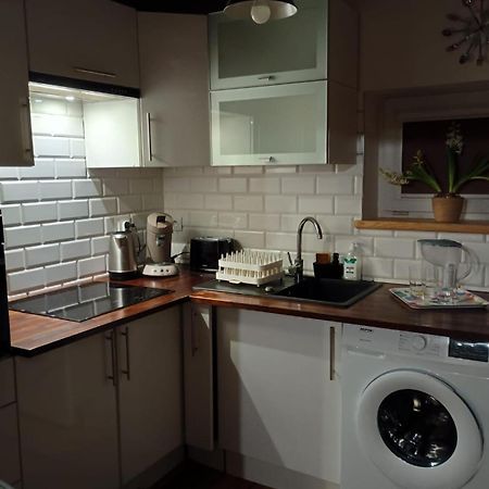 Apartament Pod Lasem Tenczynek Esterno foto